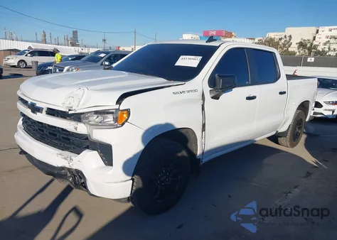 2024 Chevrolet Silverado 1500 2Wd Short Bed Rst z USA, uszkodzony, nr VIN 1GCPADEK6RZ233189